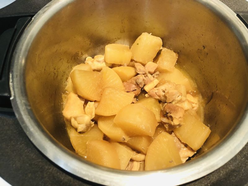 ホットクック「鶏と大根の煮物」　煮詰め機能　使用後